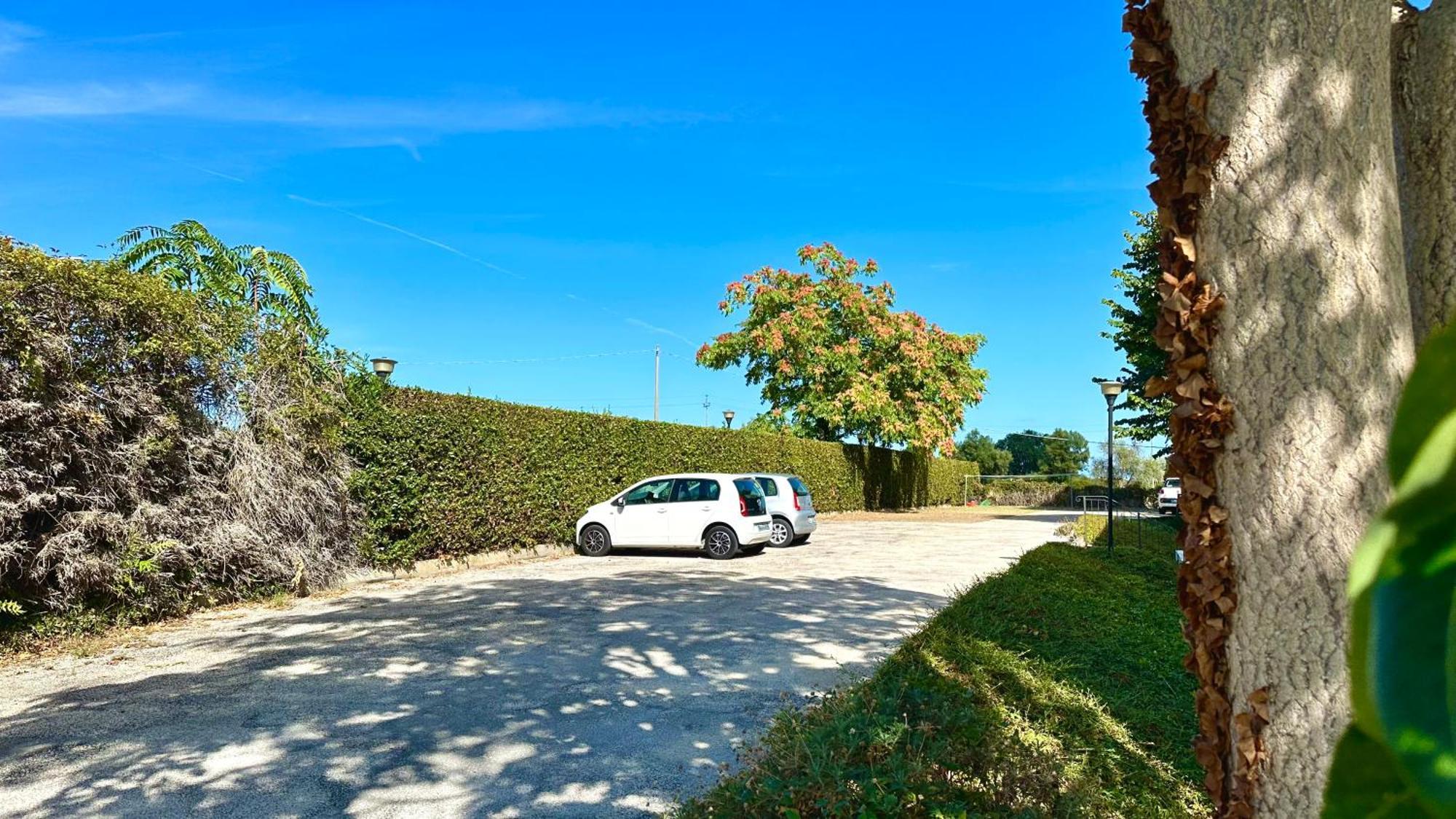 S214 - Sirolo, Trilocale Con Giardino In Zona Tranquilla Leilighet Eksteriør bilde