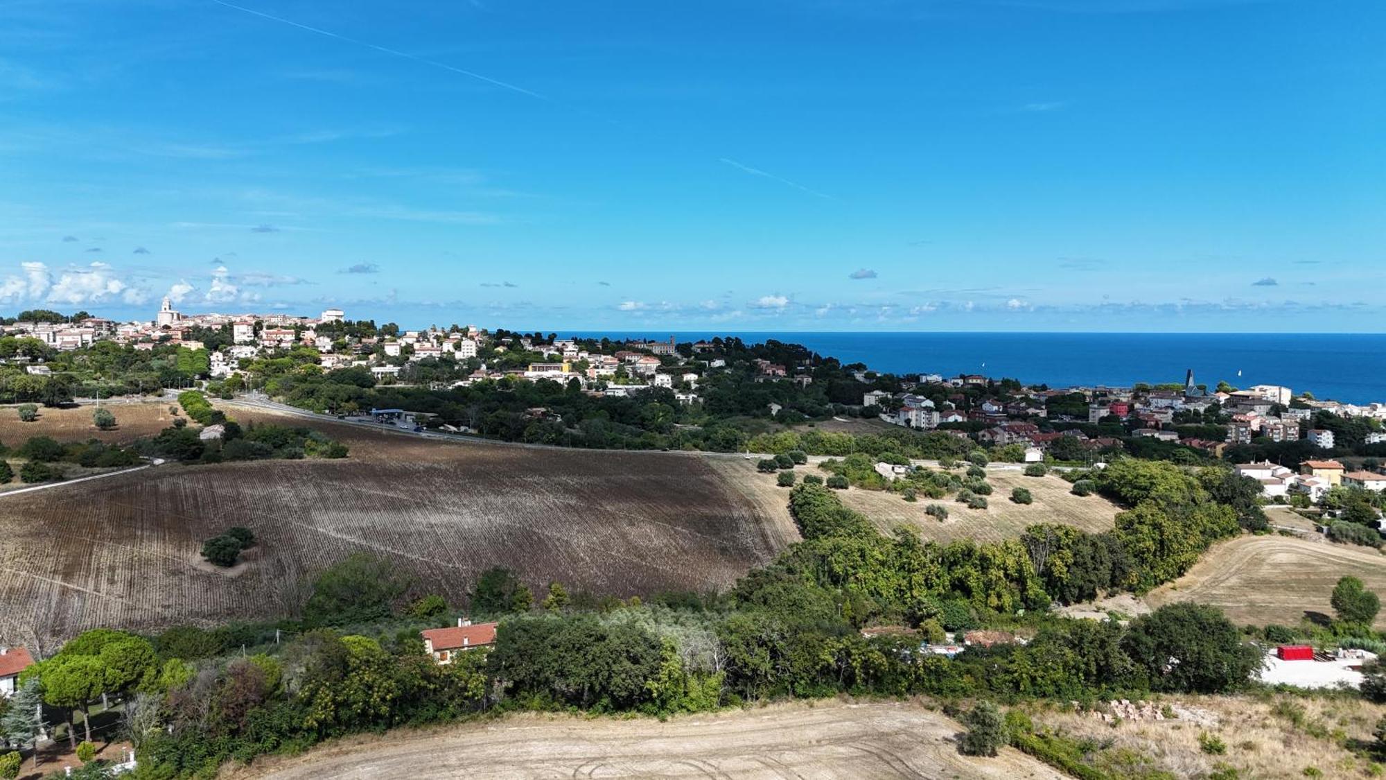 S214 - Sirolo, Trilocale Con Giardino In Zona Tranquilla Leilighet Eksteriør bilde